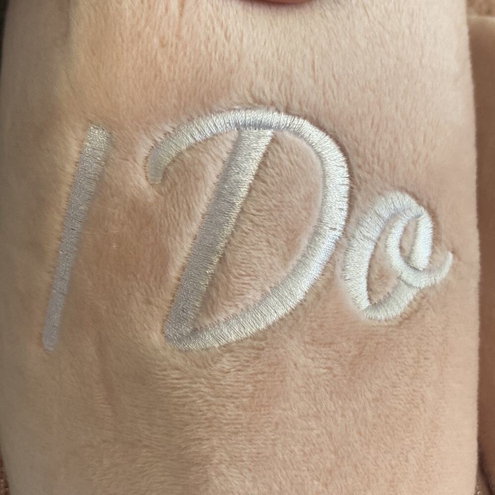 Dearforms "I Do Crew" slippers , size 7-8 - Picture 2 of 5